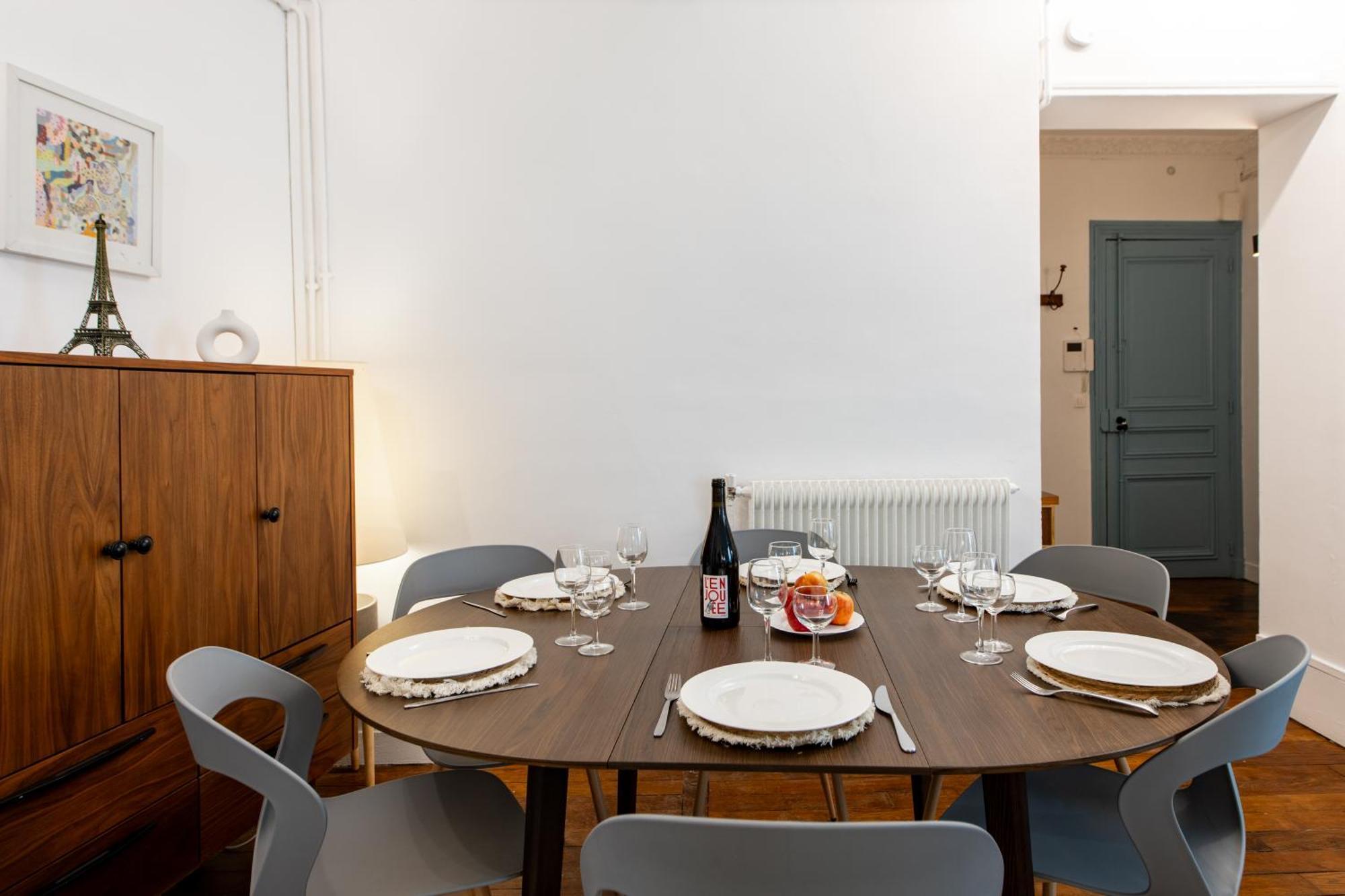Stylish 2-bedroom Near The Famous Moulin Rouge Apartamento *