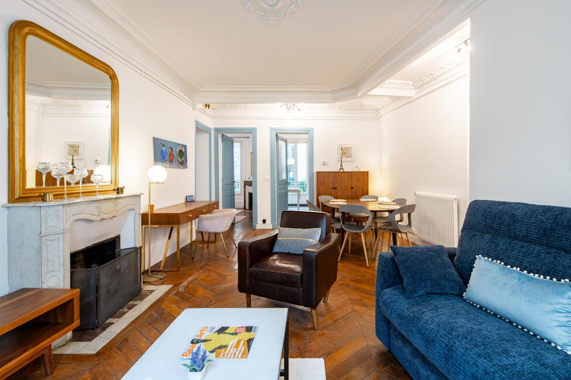 Stylish 2-bedroom Near The Famous Moulin Rouge Parijs