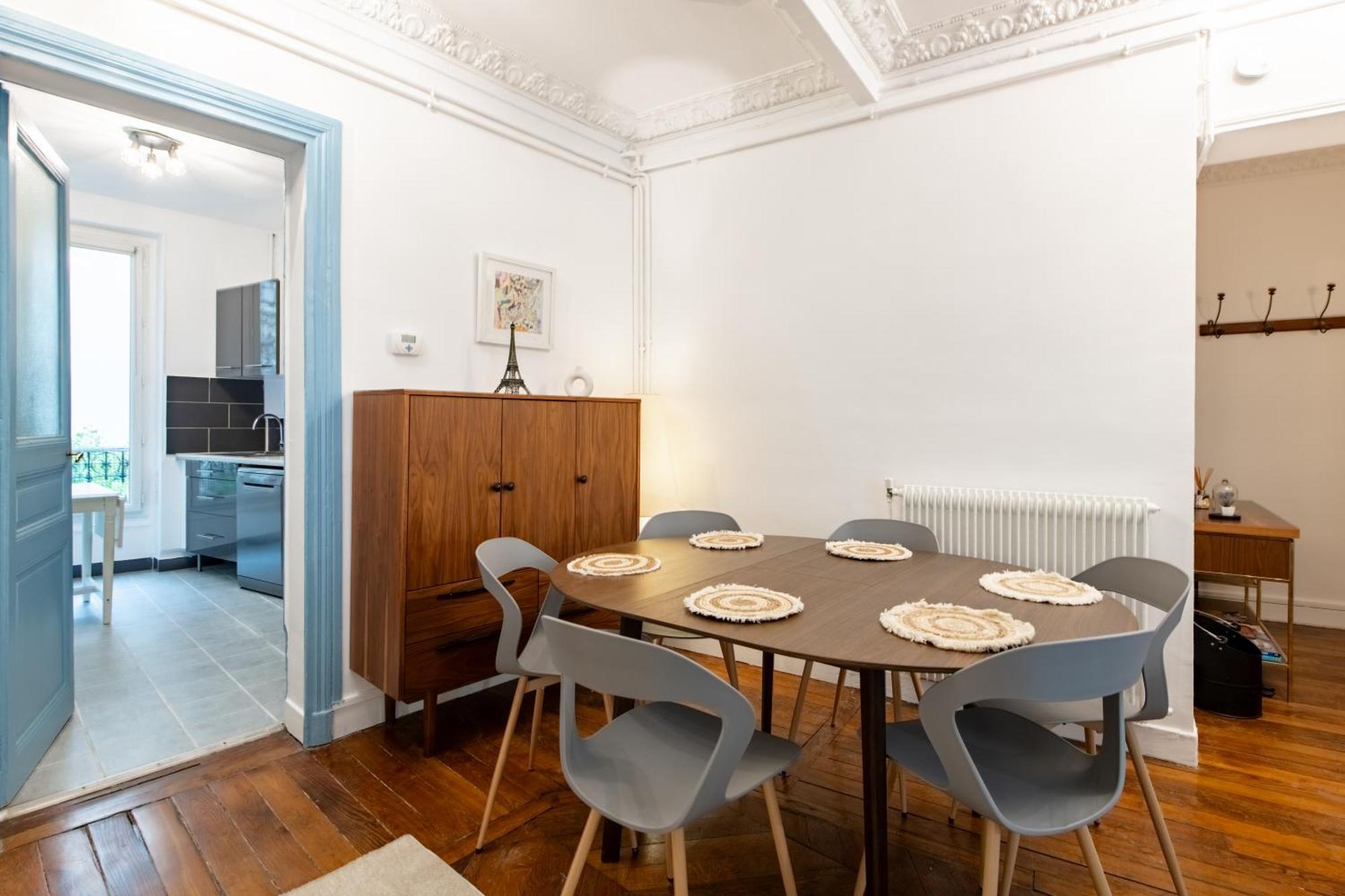 Appartement Stylish 2-bedroom Near The Famous Moulin Rouge *
